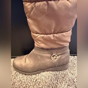 Michael Kors Tan and Brown Winter Boots